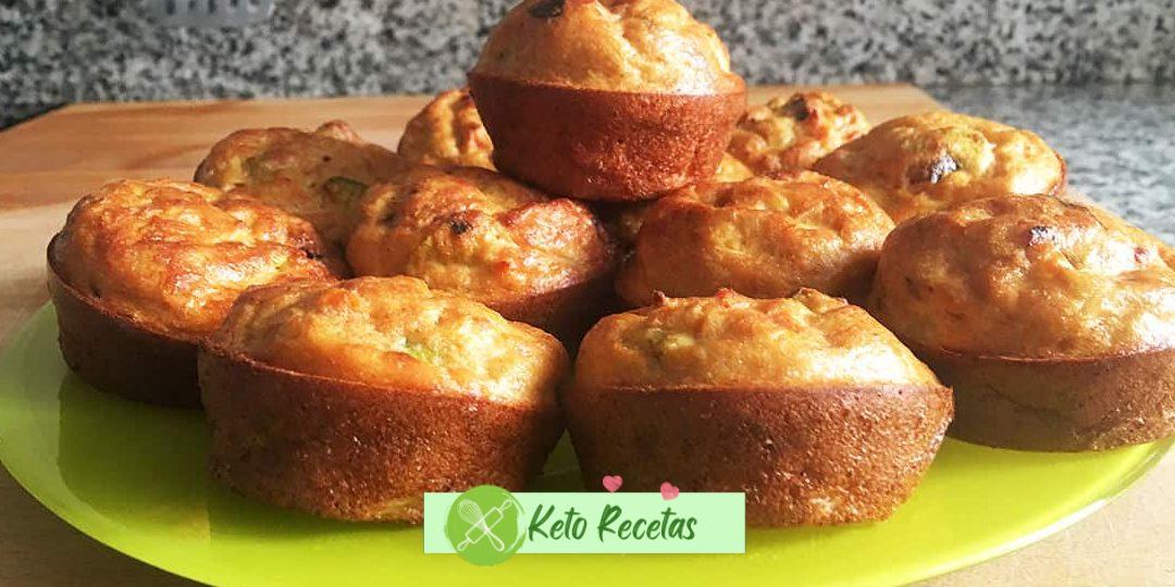 Muffins de Tocino y Queso Cheddar: Delicioso desayuno salado