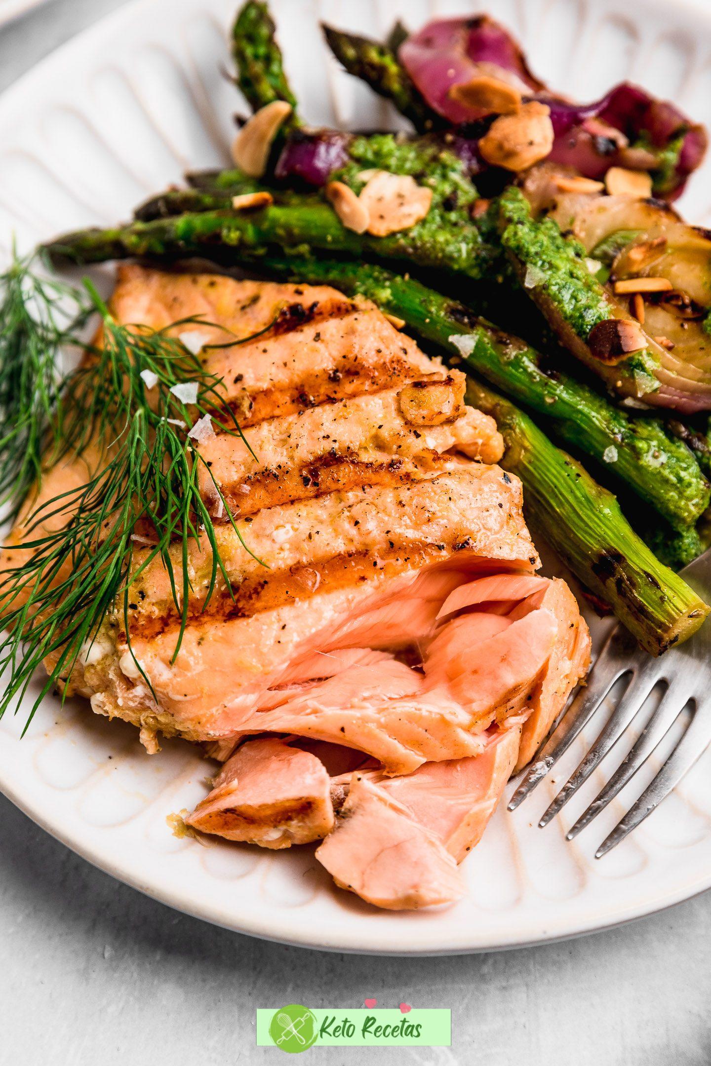 Salmón al Horno con Eneldo y Limón: Delicioso