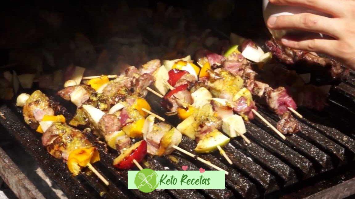 Brochetas de Carne y Verduras: ¡Deliciosos pinchos a la parrilla!