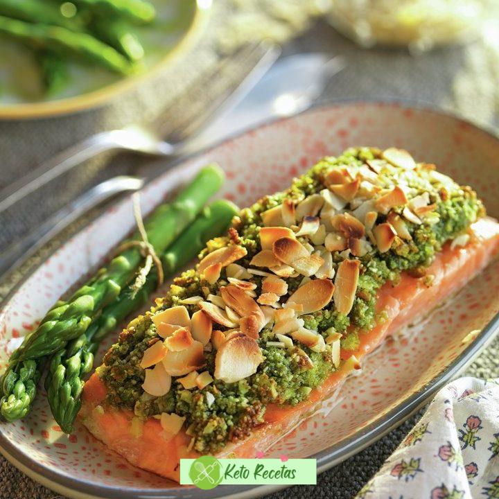 Salmón con Costra de Almendra al Horno