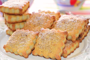 Panecillos de Queso Crema y Almendra